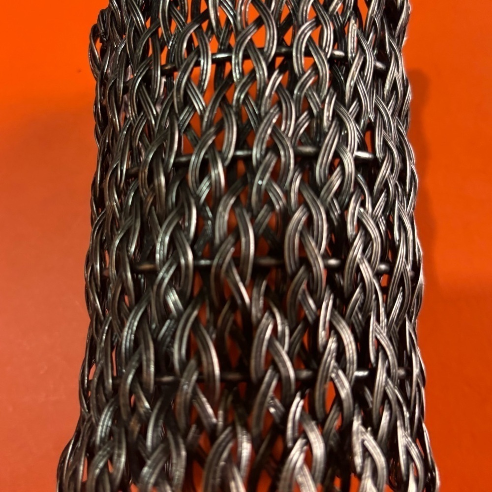 Fashion jewelry metal expandable stretchy cuff bracelet one size - Picture 3 of 4